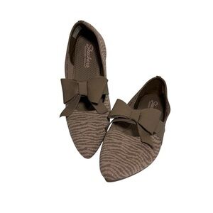 Skechers Women's Brown Flats with Bow Accent